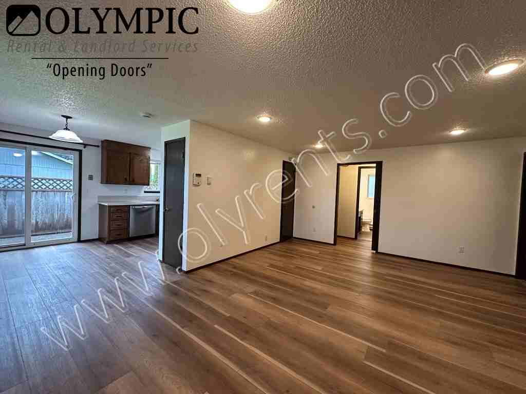 2820 Wilderness Dr Se - Photo 3 of 18