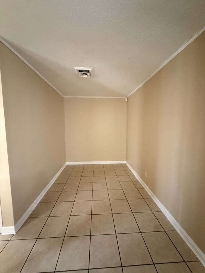 1489 Titus Rd - Photo 5 of 18