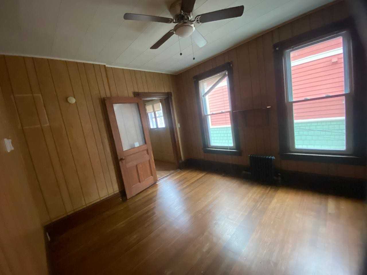 32 Balding Ave #2 - Photo 4 of 14