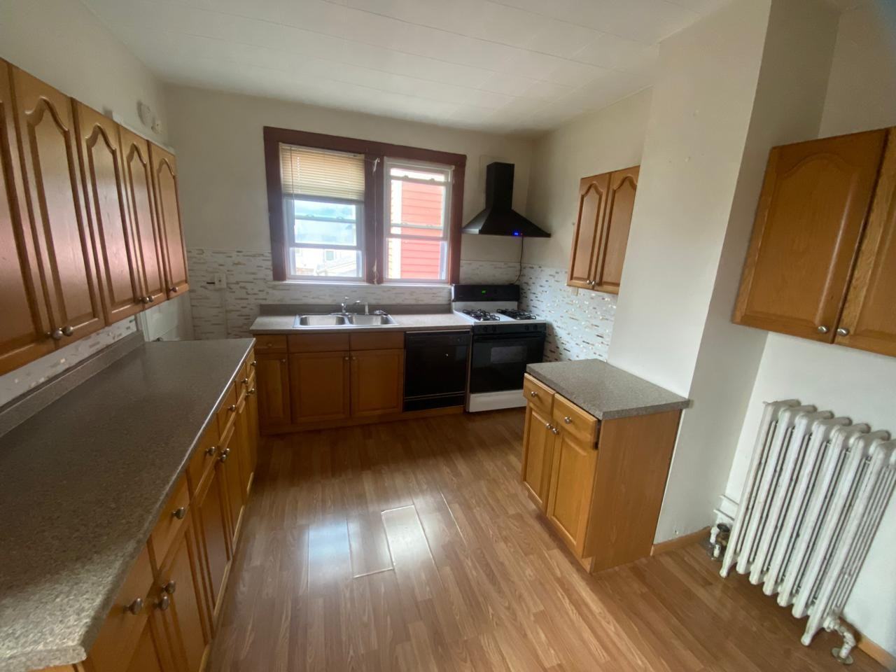 32 Balding Ave #2 - Photo 5 of 14