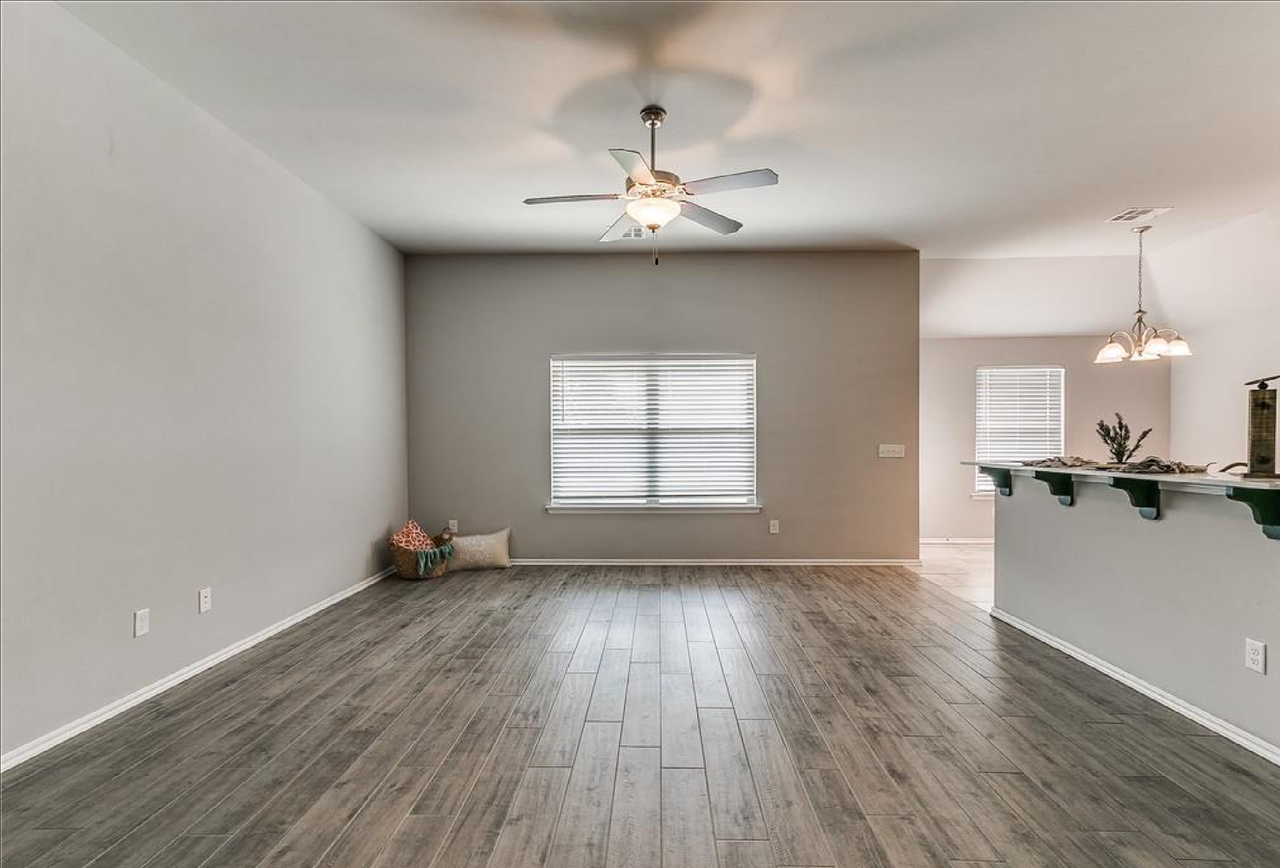 15316 Hill Branch Rd - Photo 3 of 26