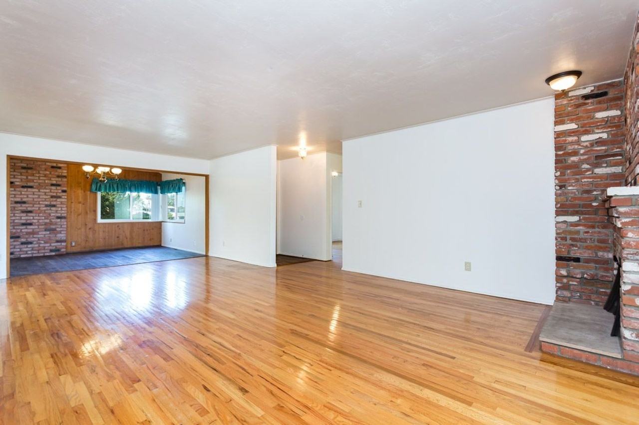 8035 Alida St - Photo 5 of 38