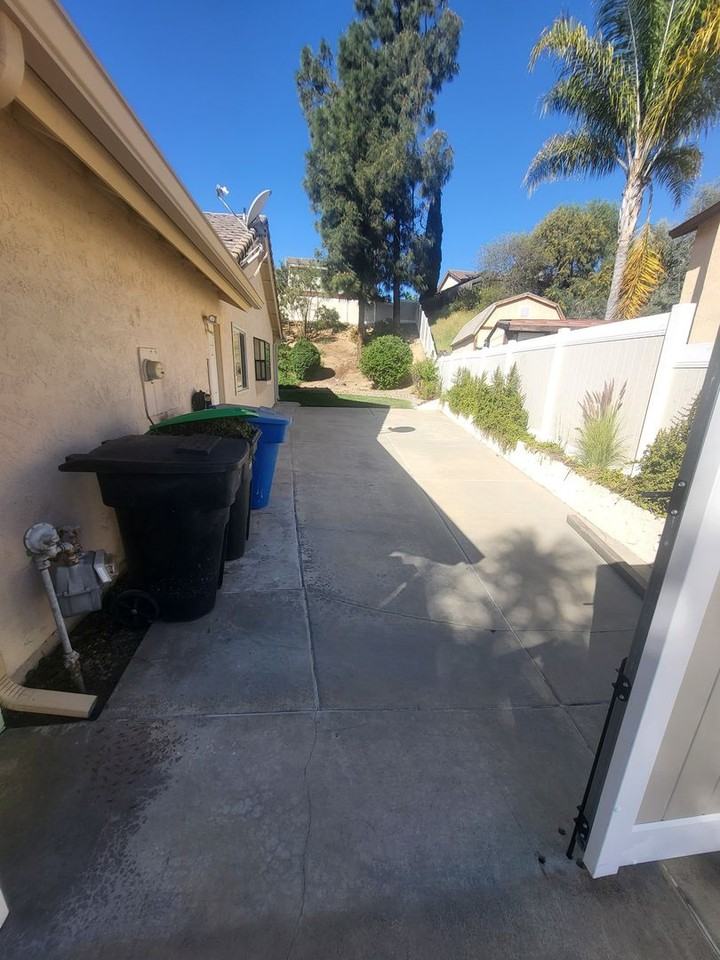 41583 Riesling Ct - Photo 5 of 34