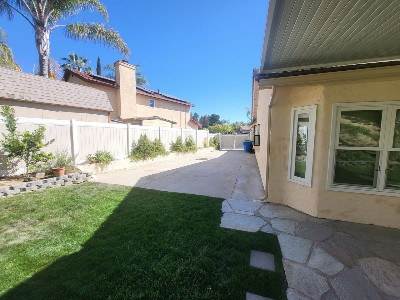 41583 Riesling Ct - Photo 6 of 34