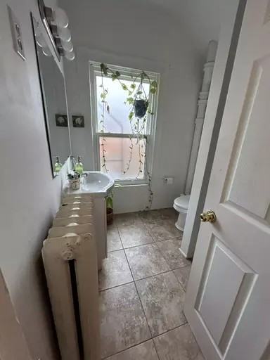 158 Lake St - Photo 2 of 13