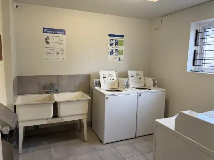 69 Permilla St - Photo 6 of 8