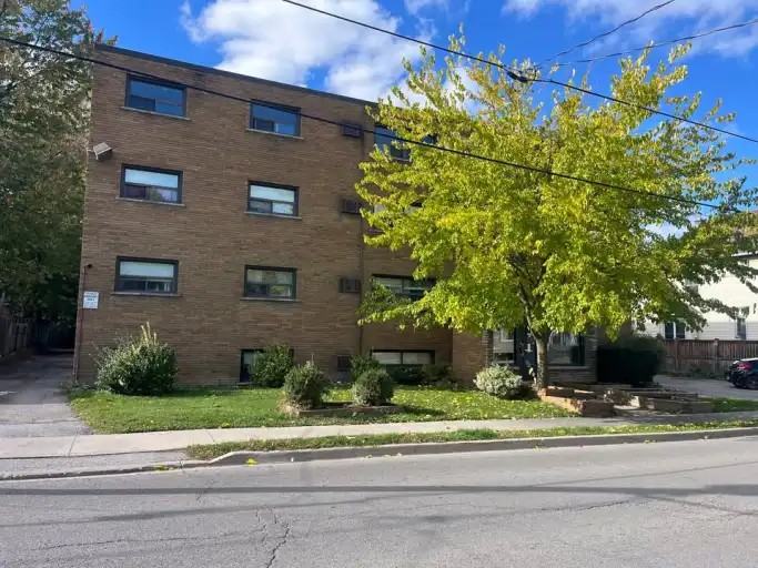 19 Tasker St - Photo 6 of 6