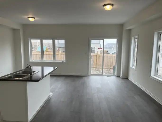 1 Sapphire Way - Photo 4 of 30