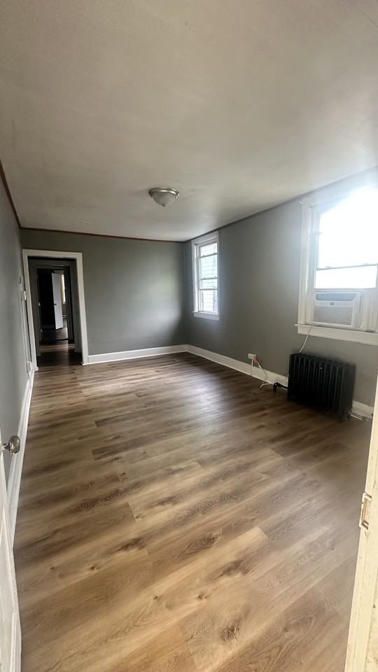 31 E Main St #1A - Photo 2 of 7