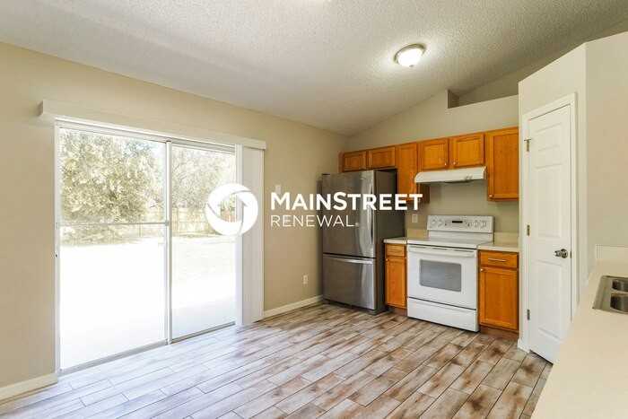 615 Nw North Macedo Blvd - Photo 6 of 16