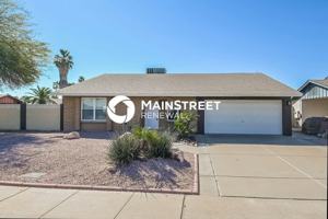 featured image of 2255 E Gable Ave