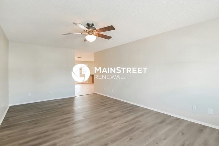 2255 E Gable Ave - Photo 4 of 16