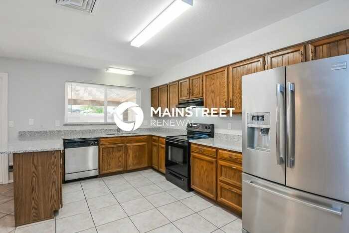 2255 E Gable Ave - Photo 6 of 16