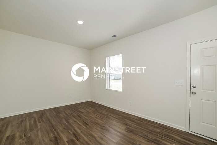 8615 Paradise Dr - Photo 4 of 16