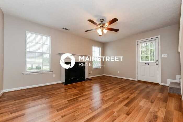 4588 Latchwood Dr - Photo 5 of 17