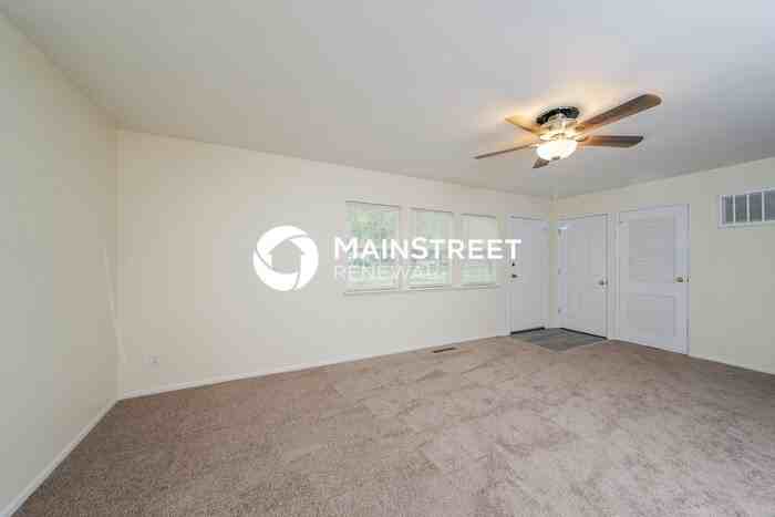 6001 Reigh Count Dr - Photo 5 of 16