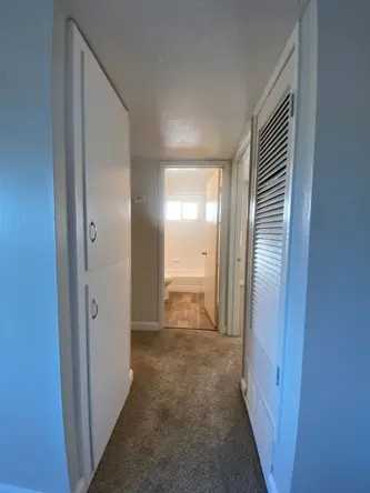 Elegante - Photo 7 of 9