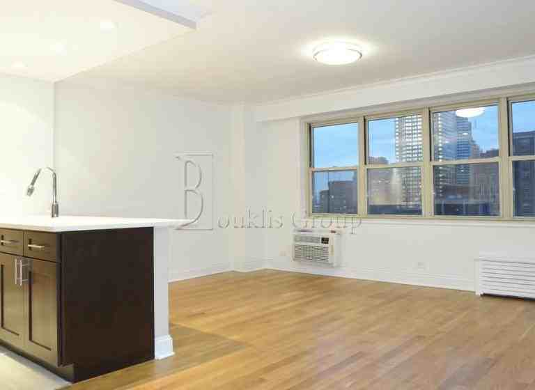 40  HARRISON ST. #20T - Photo 3 of 6