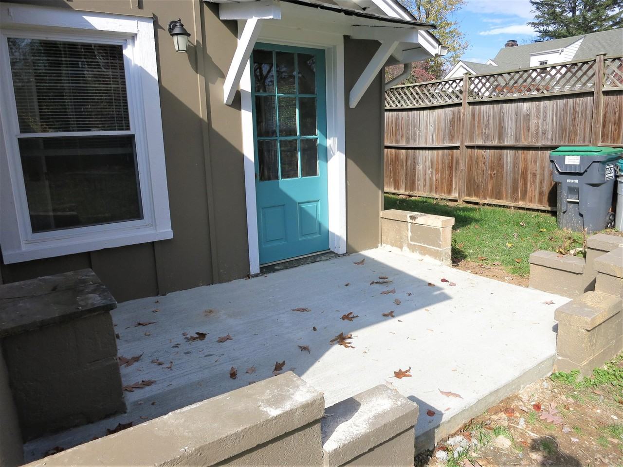 Wellford St - Photo 3 of 19