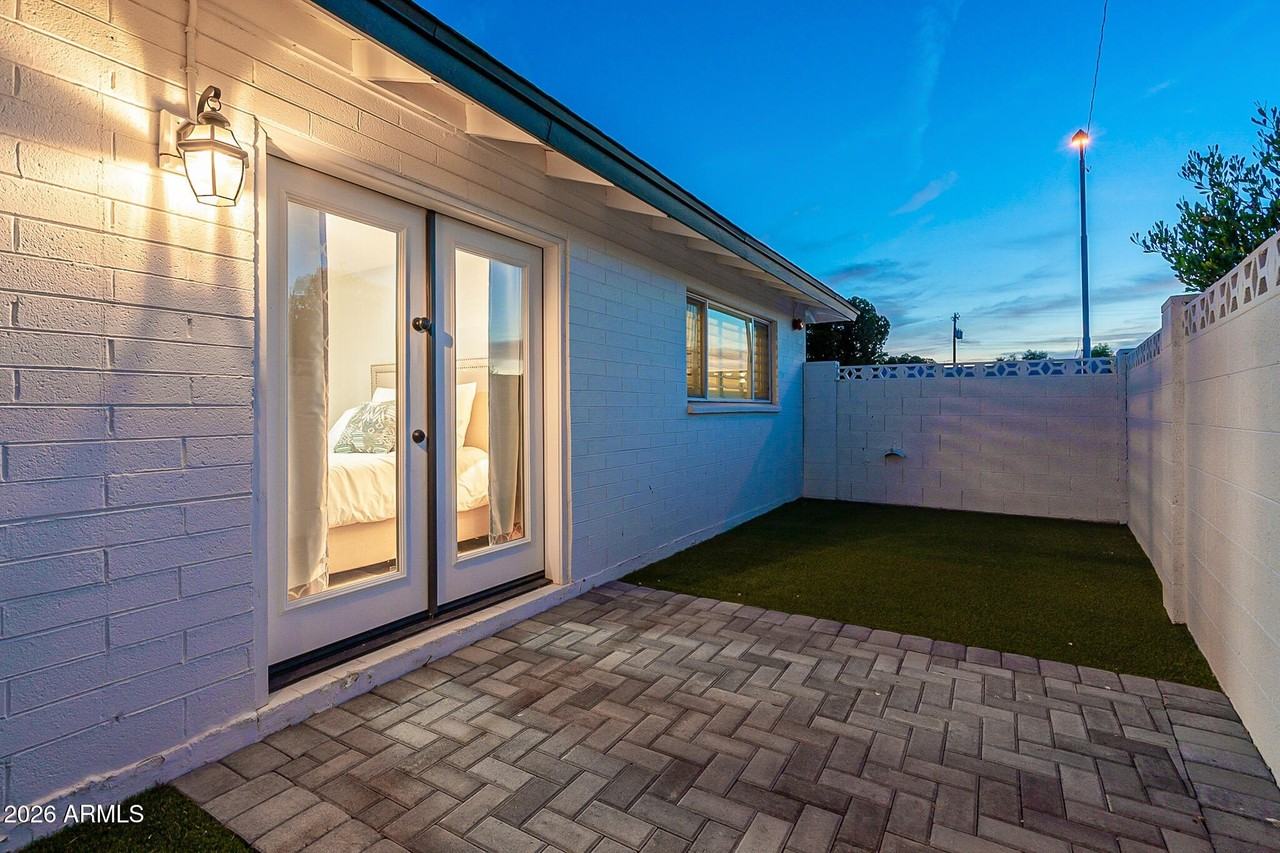 2617 N 81st Way - Photo 3 of 32