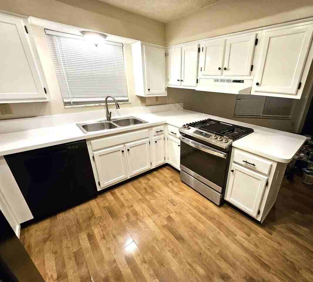 6423 Plankton Dr - Photo 7 of 35