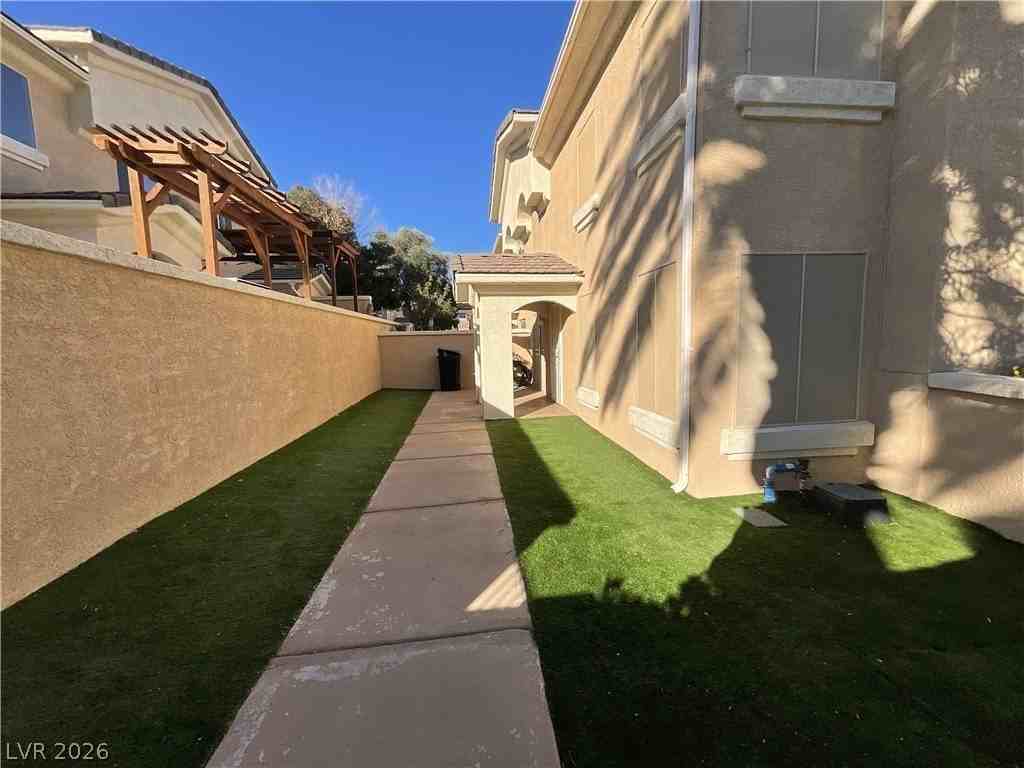 509 Amber Sunset St - Photo 4 of 31