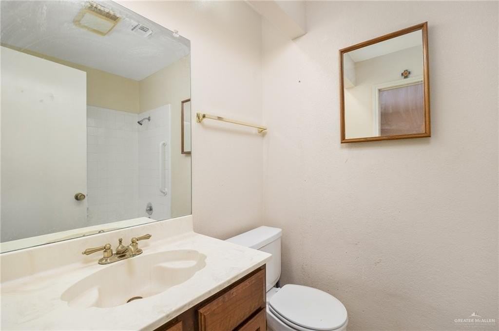 1511 Evergreen Ave - Photo 7 of 15