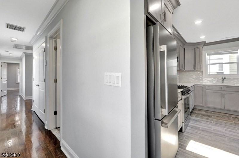 126 N 15th St #2 - Photo 7 of 20