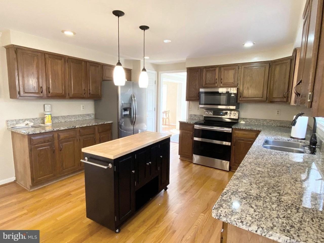 9701 Georgetown Pike - Photo 7 of 50