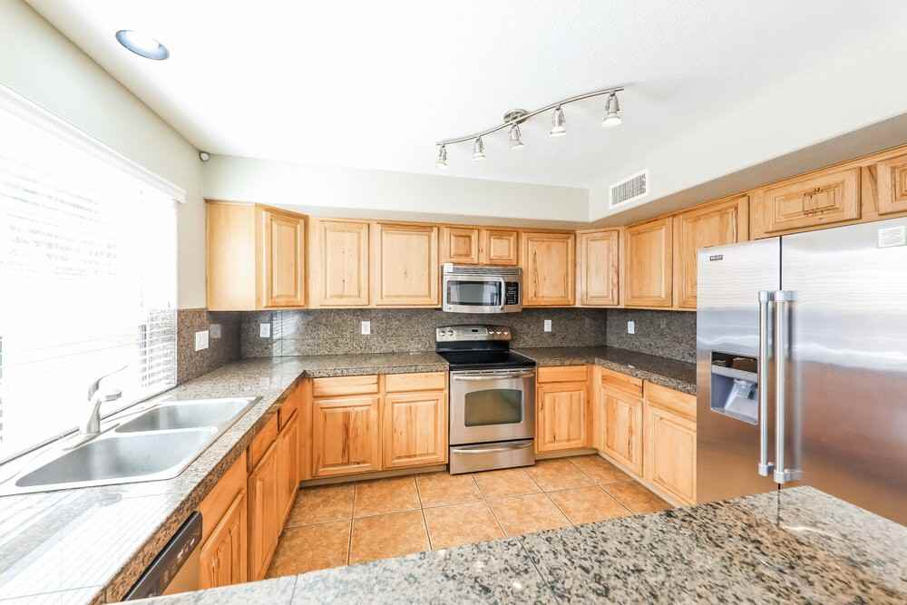 2319 W Running Deer Trl - Photo 7 of 17