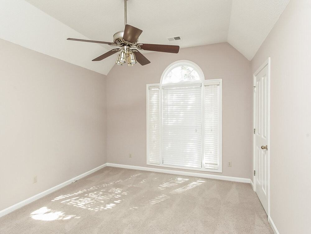 2717 Twisted Oak Cv N - Photo 7 of 12