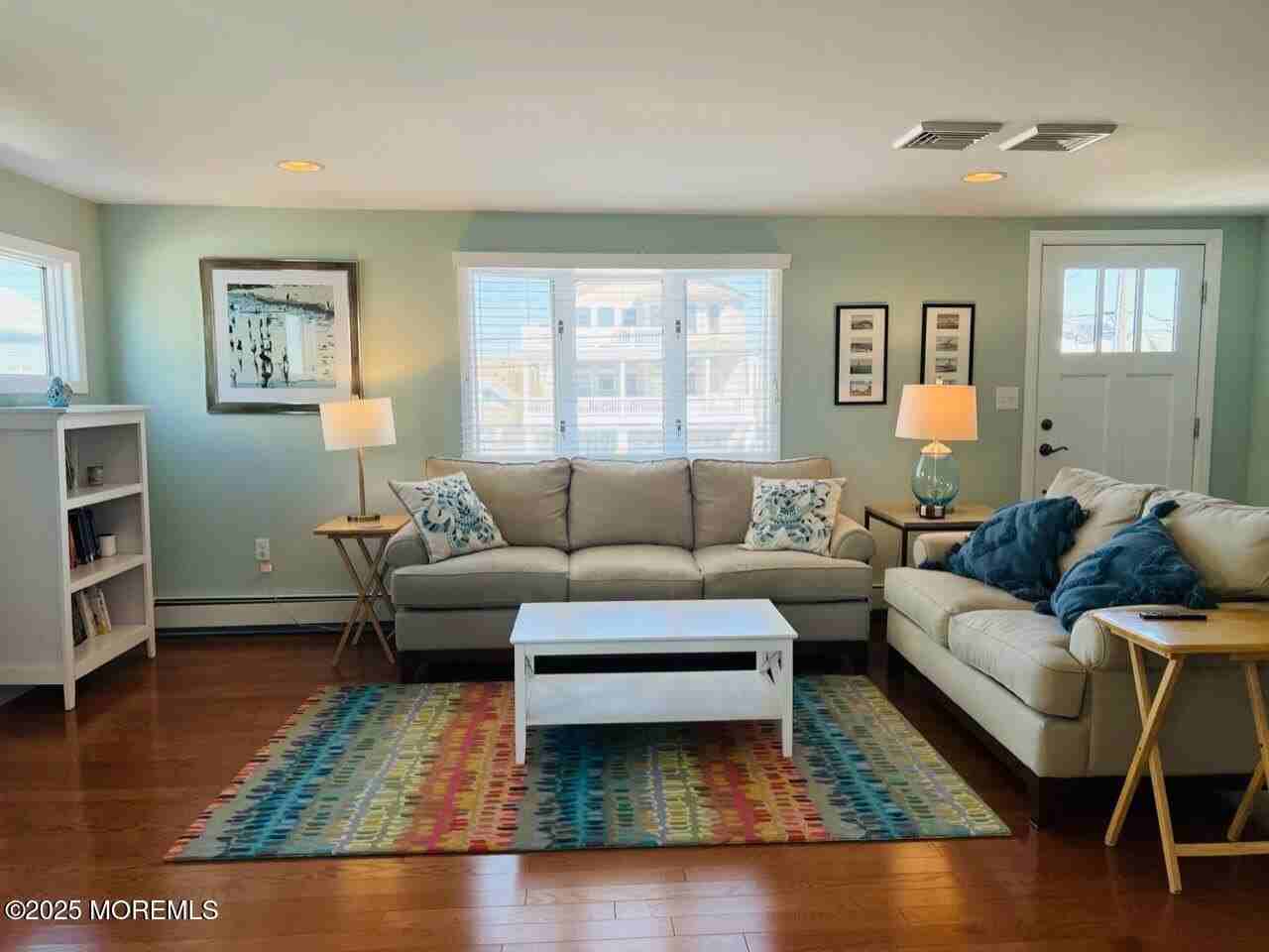 245 24th Ave - Photo 2 of 37