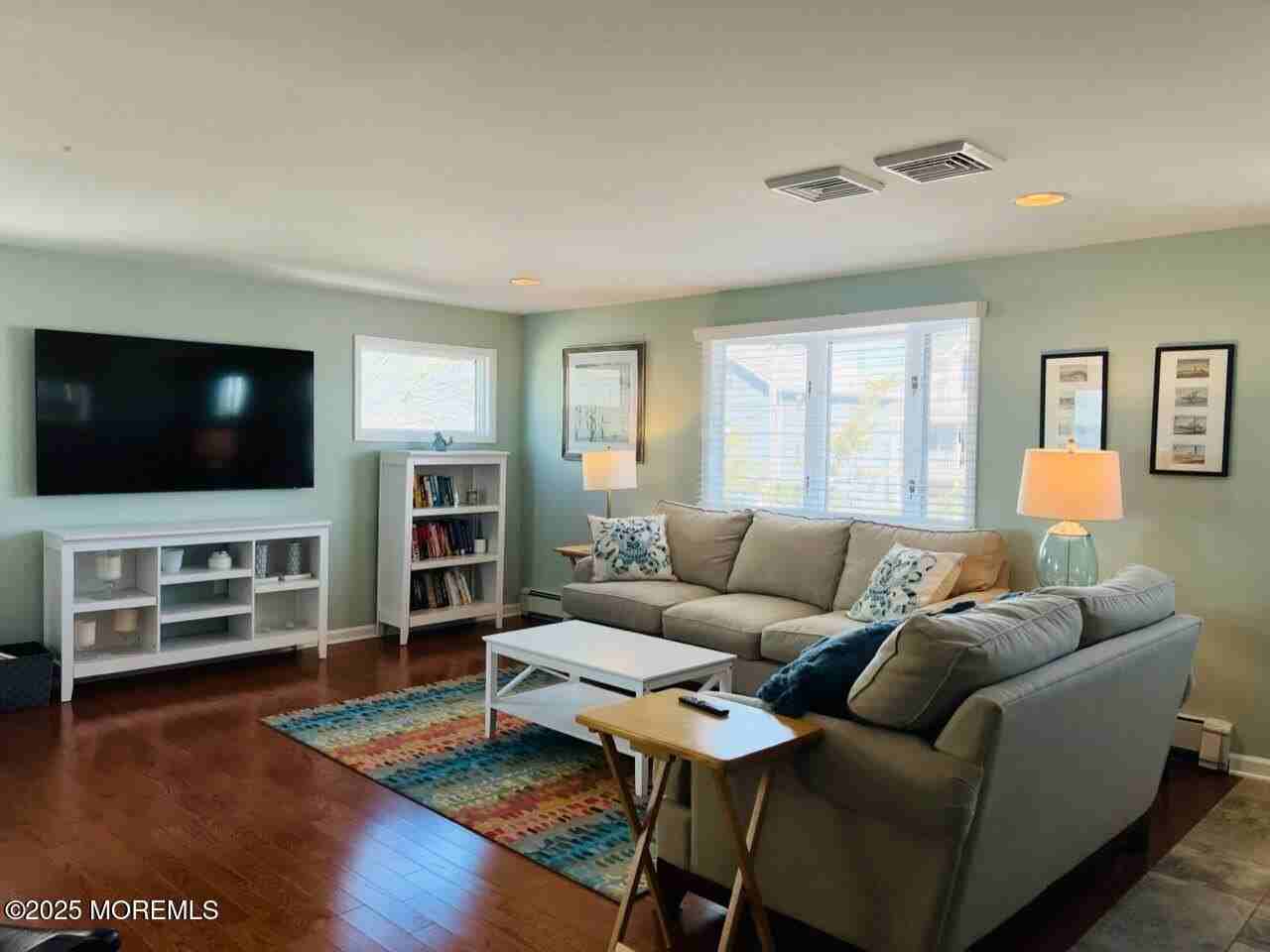 245 24th Ave - Photo 3 of 37