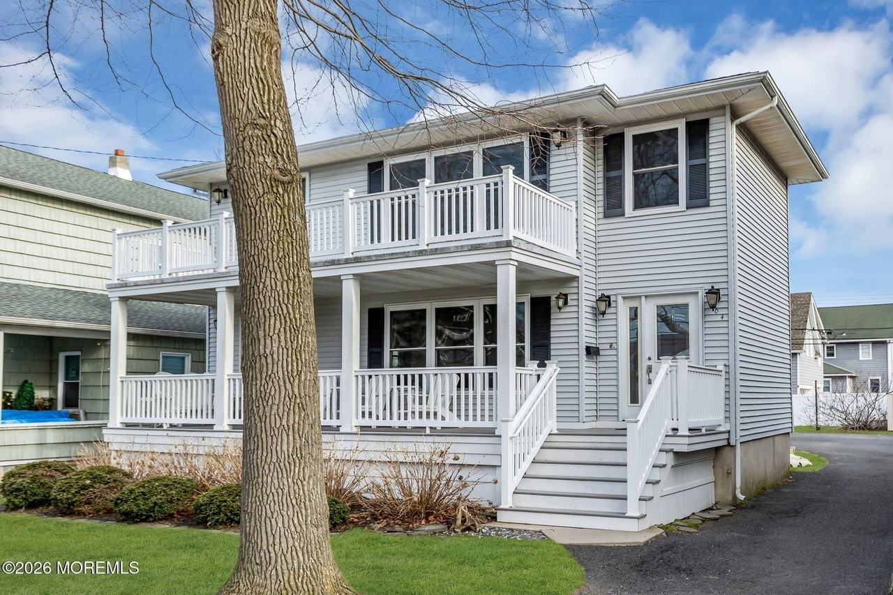 404 9th Avenue unit: Upper - Photo 3 of 29