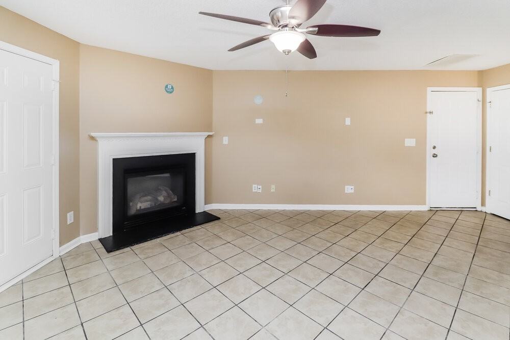 3005 Hunters Creek Ct - Photo 5 of 16