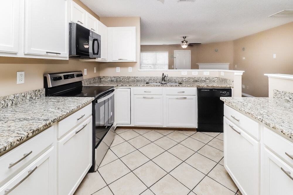 3005 Hunters Creek Ct - Photo 7 of 16