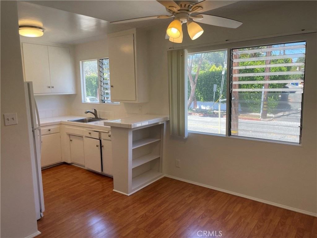 630 San Vicente Blvd #E - Photo 5 of 25