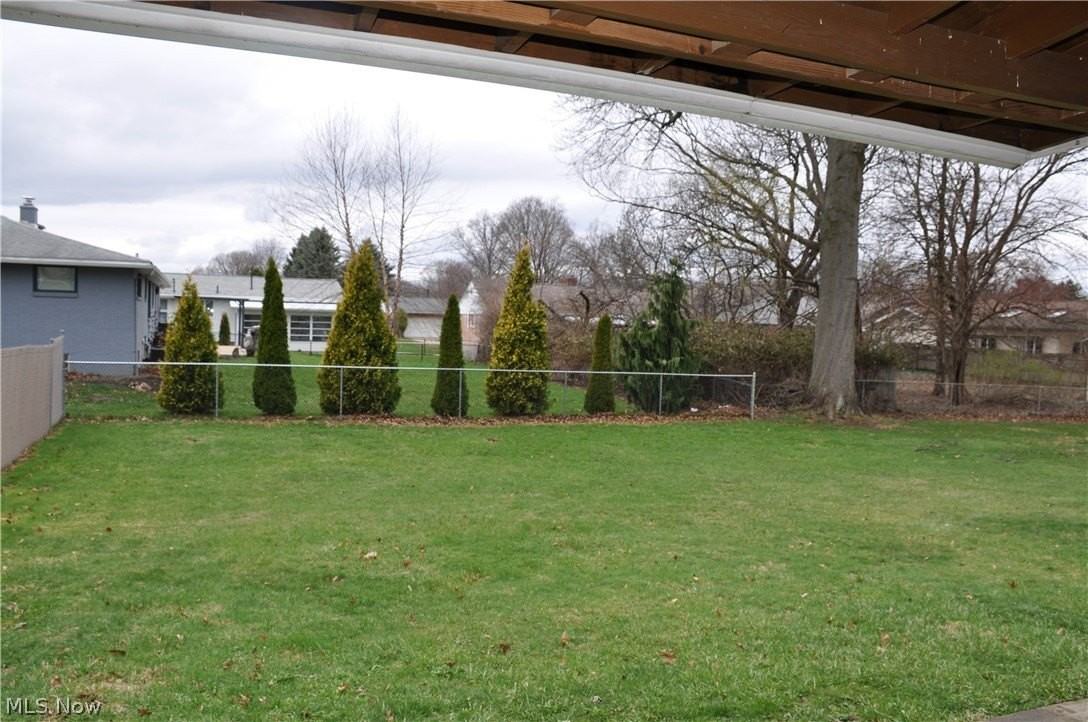 539 Royer Ave Nw - Photo 4 of 37