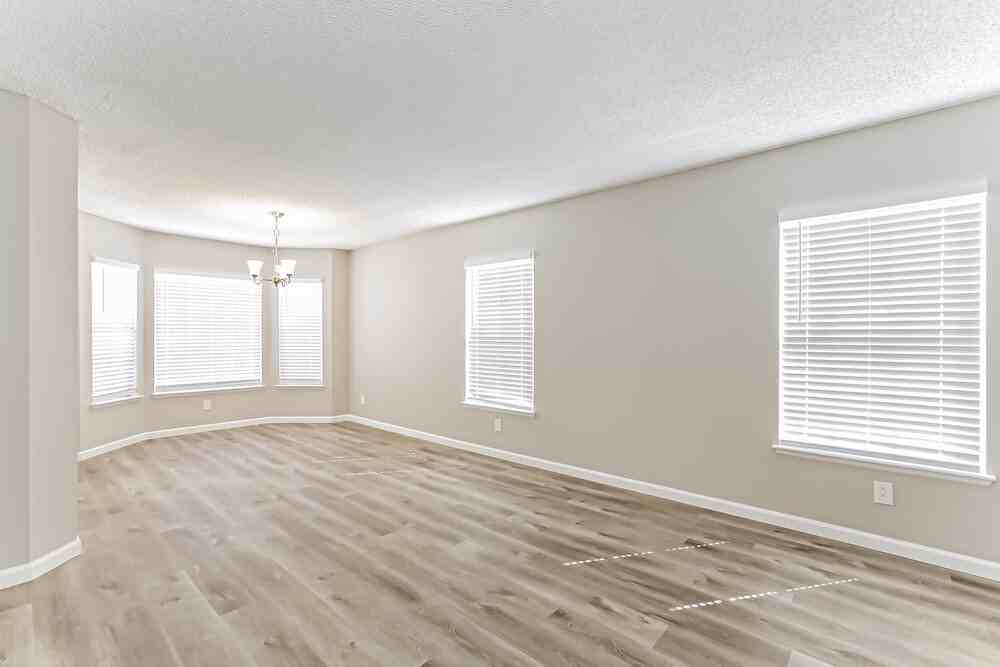 3204 Harbor Vista St - Photo 4 of 17