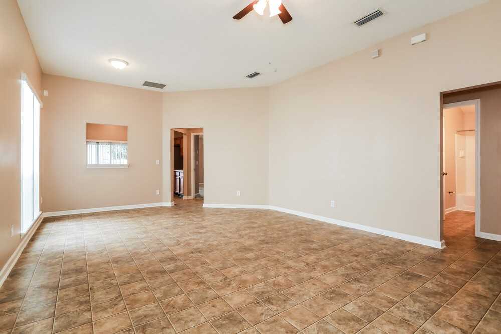 3946 Pebble Brooke Cir - Photo 5 of 16