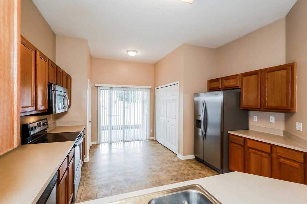 3946 Pebble Brooke Cir - Photo 7 of 16