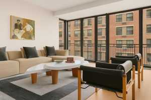 featured image of 100 Vandam St