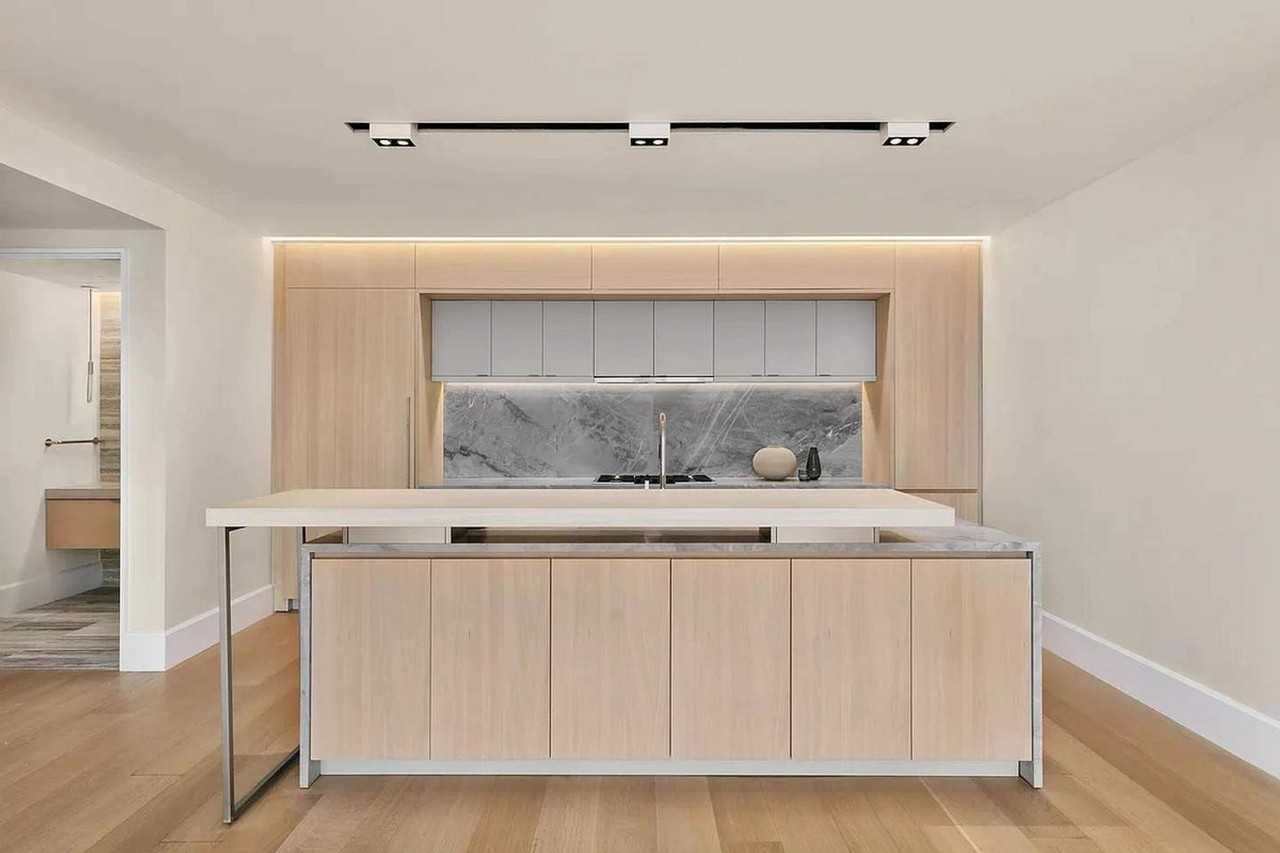 100 Vandam St #1503014P - Photo 6 of 17