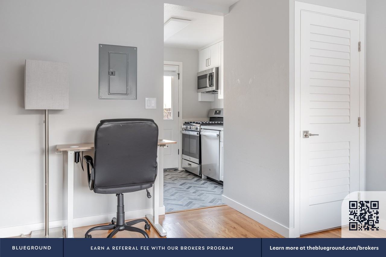 1058 Noel Dr #1862 - Photo 5 of 20