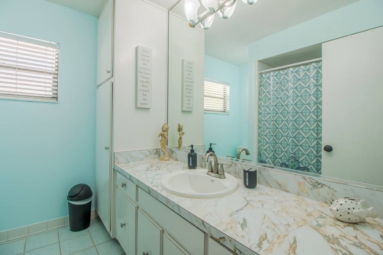4500 Elaine Pl #1094209P - Photo 4 of 26