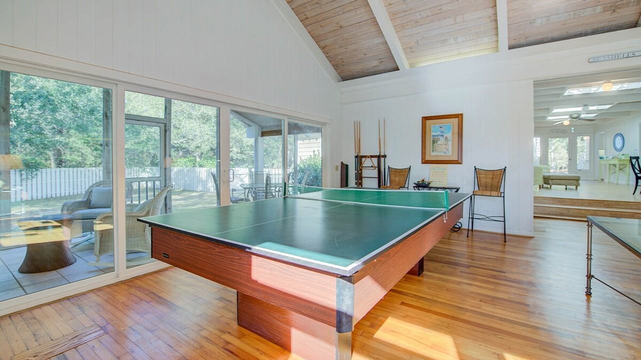 94 Whiting Ln #1253460P - Photo 2 of 35