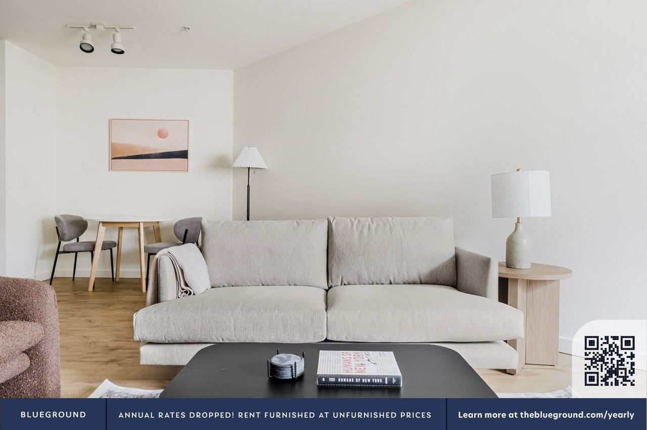 362 Bellevue Way Ne #974 - Photo 4 of 21