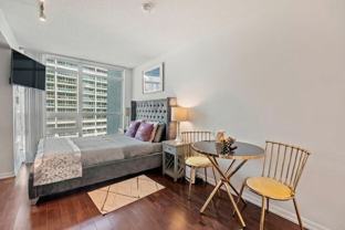 211 Fort York Boulevard - Photo 1 of 1