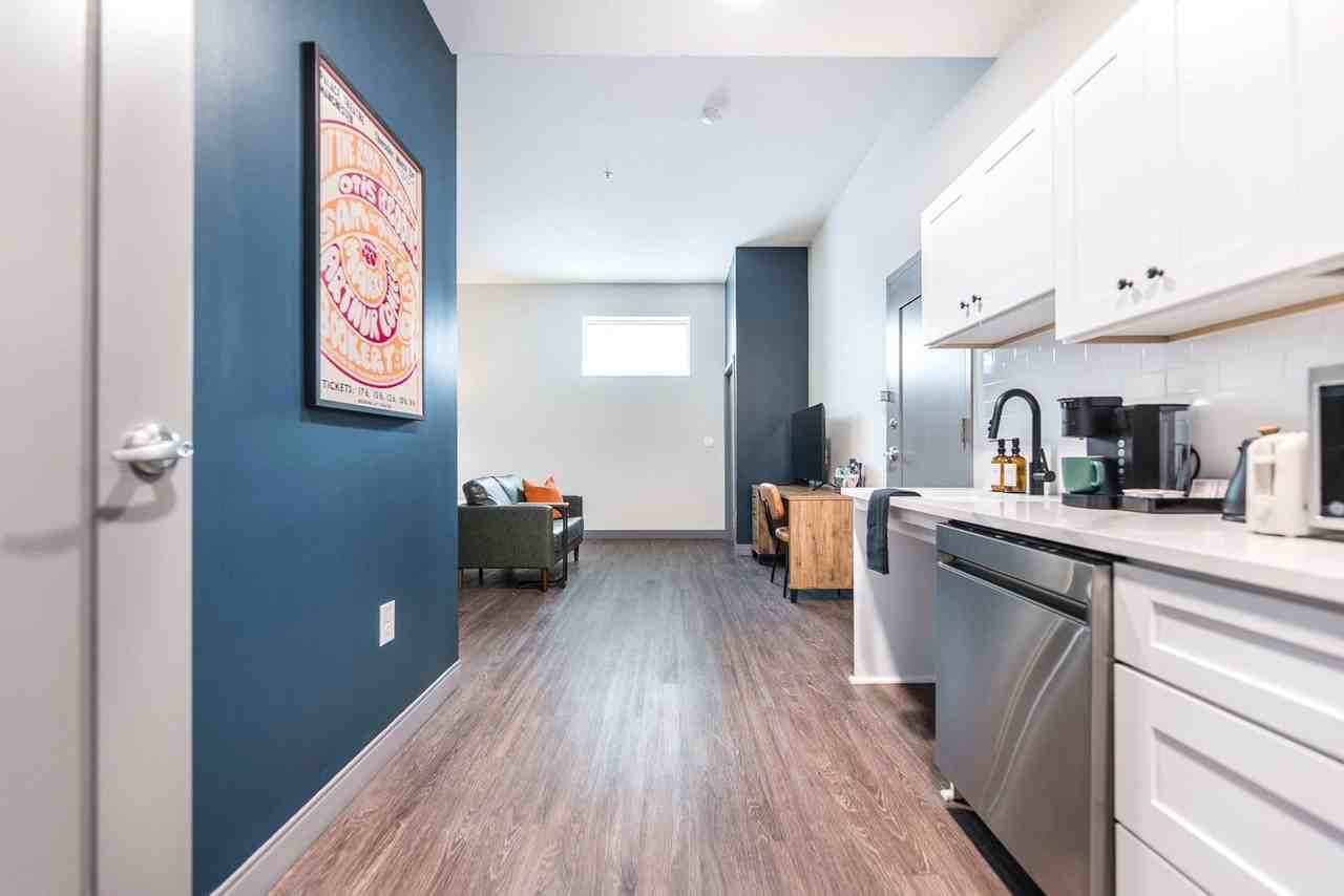 520 Martin Luther King Jr Blvd #1356313P - Photo 7 of 19