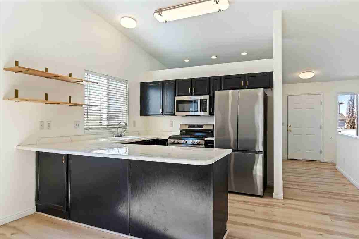 2093 Lake Mesa Dr S - Photo 6 of 28